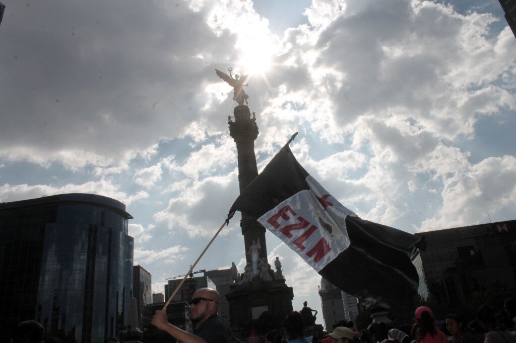 #ayotzinapasomostodos